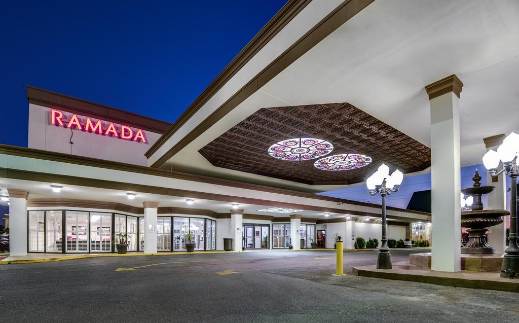 Hotel Ramada By Wyndham Metairie New Orleans Airport Exteriér fotografie